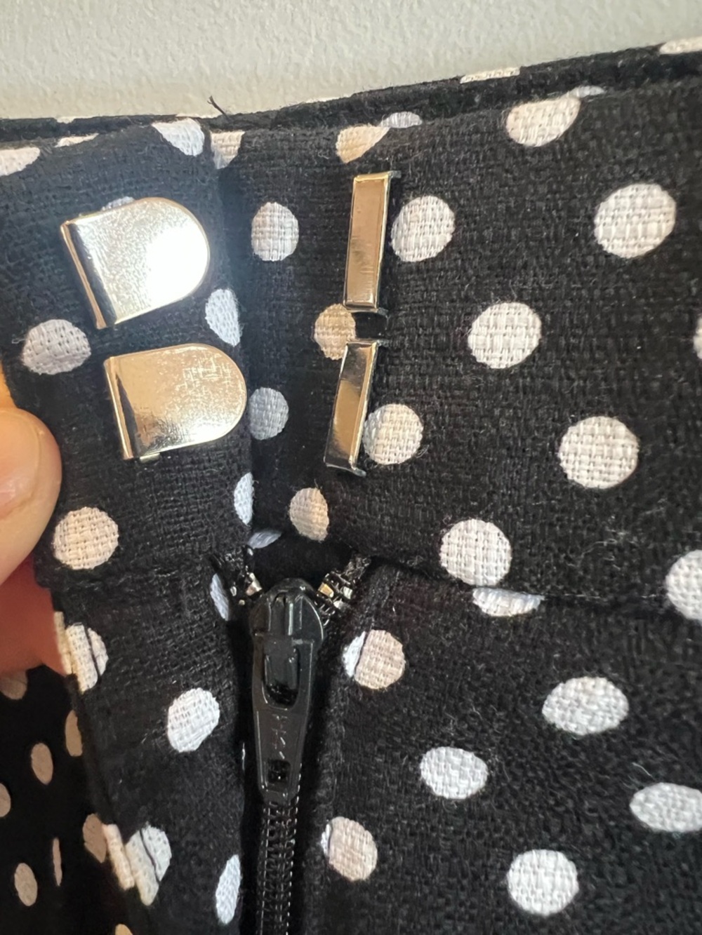 LOFT Black and White Polka Dot Cropped Pants - Picture 2 of 8
